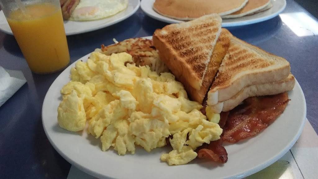 Dotties Restaurant | restaurant | 5275 Babcock St NE, Palm Bay, FL 32905, USA | 3219517880 OR +1 321-951-7880