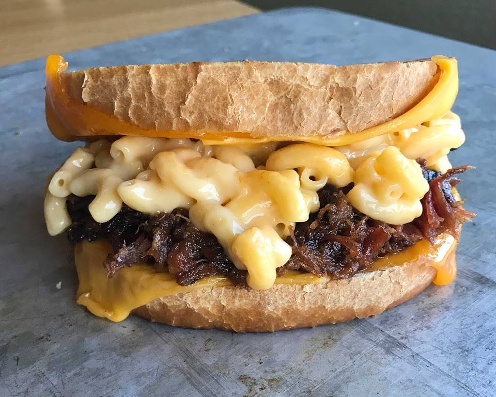 Scottys Brewhouse | restaurant | 700 Broadway Ave, Mattoon, IL 61938, USA | 2172946566 OR +1 217-294-6566