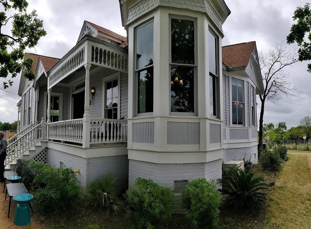 Rosewood Gulf Coast Chop House | restaurant | 1209 Rosewood Ave, Austin, TX 78702, USA | 5128386205 OR +1 512-838-6205