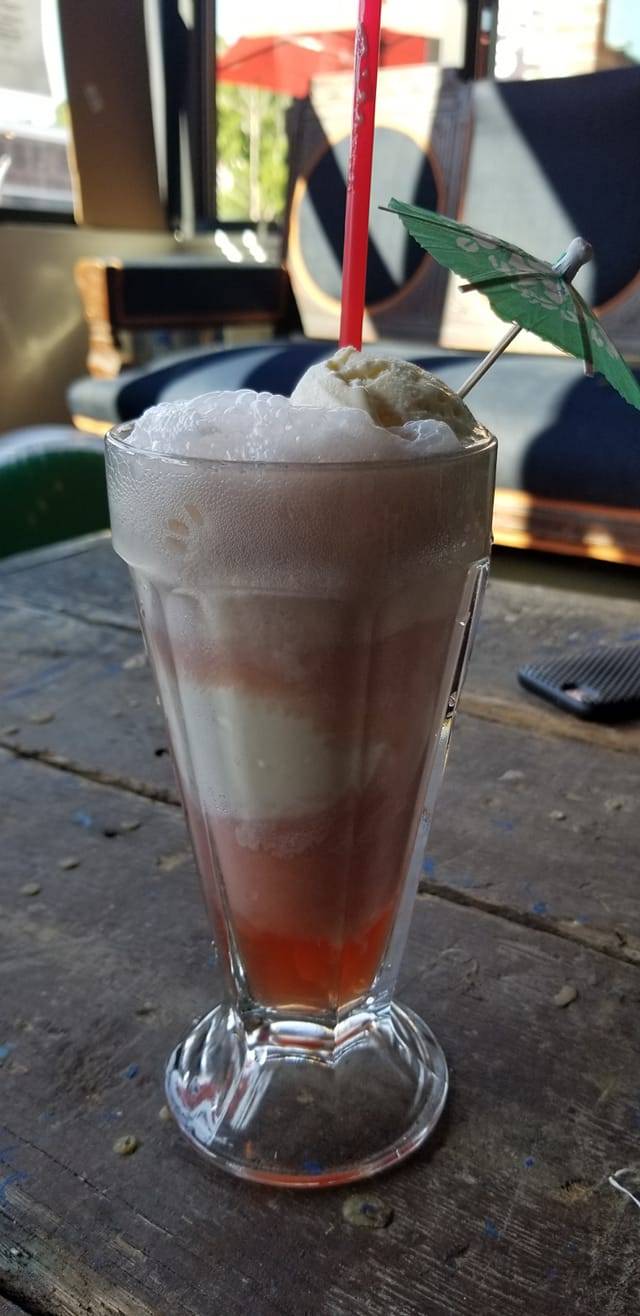 Slate Town Brewing Company | restaurant | 31 Main St, Granville, NY 12832, USA | 5183455357 OR +1 518-345-5357