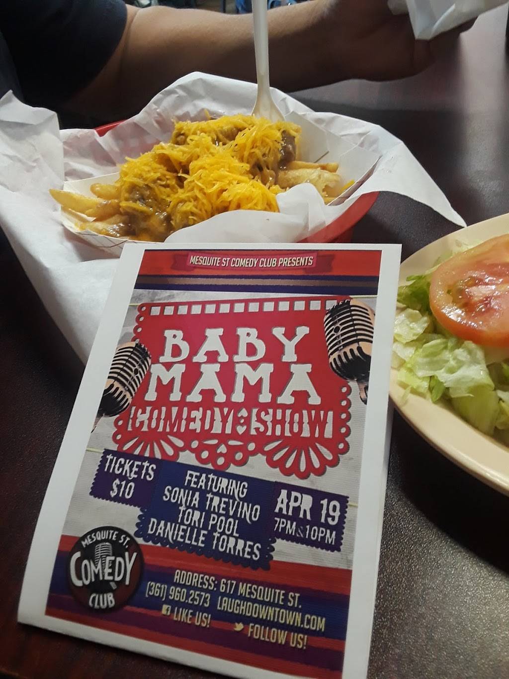 Julios Easy Stop | restaurant | 5945 Greenwood Dr, Corpus Christi, TX 78417, USA | 3612254088 OR +1 361-225-4088