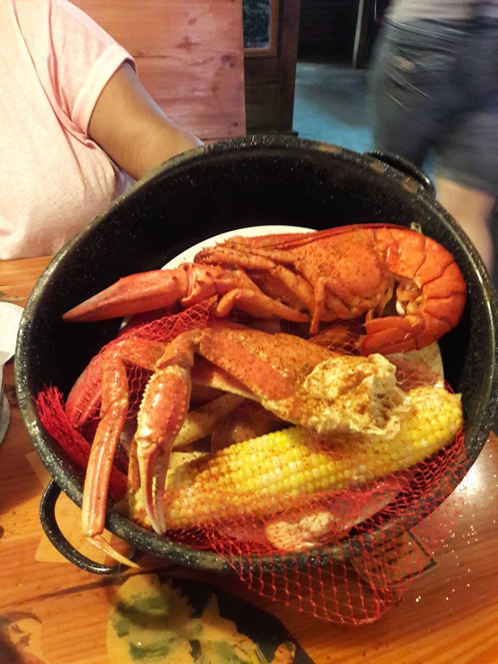 Joes Crab Shack | restaurant | 2730 Gulf to Bay Blvd, Clearwater, FL 33759, USA | 7277998530 OR +1 727-799-8530