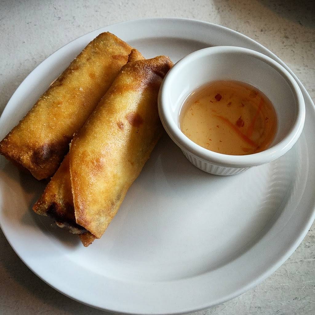 Bees Cuisine | restaurant | 2336 N Farwell Ave, Milwaukee, WI 53211, USA | 4145512166 OR +1 414-551-2166