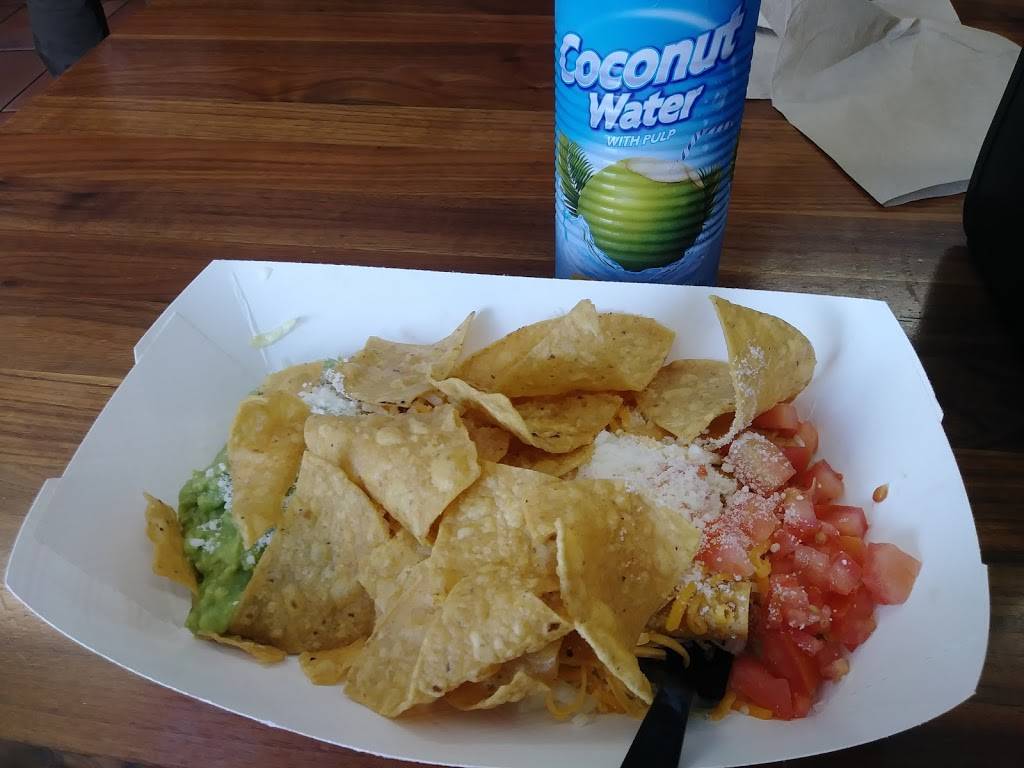 El Nopalito | restaurant | 582 Santa Fe Dr, Encinitas, CA 92024, USA | 7604369206 OR +1 760-436-9206