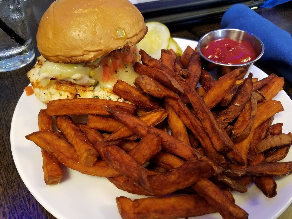 Duffys Tavern and Grille | restaurant | 420 W Diversey Pkwy, Chicago, IL 60614, USA | 7735499090 OR +1 773-549-9090