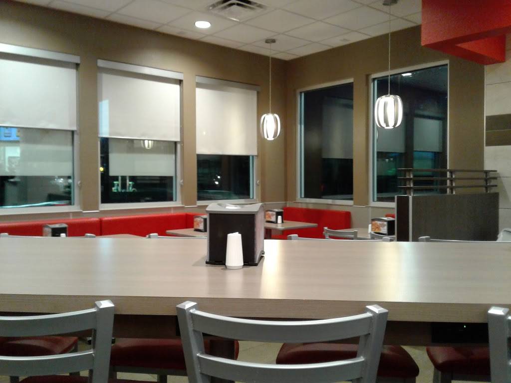 Hardees | restaurant | 3696 Windsor Spring Rd, Hephzibah, GA 30815, USA | 7063034407 OR +1 706-303-4407