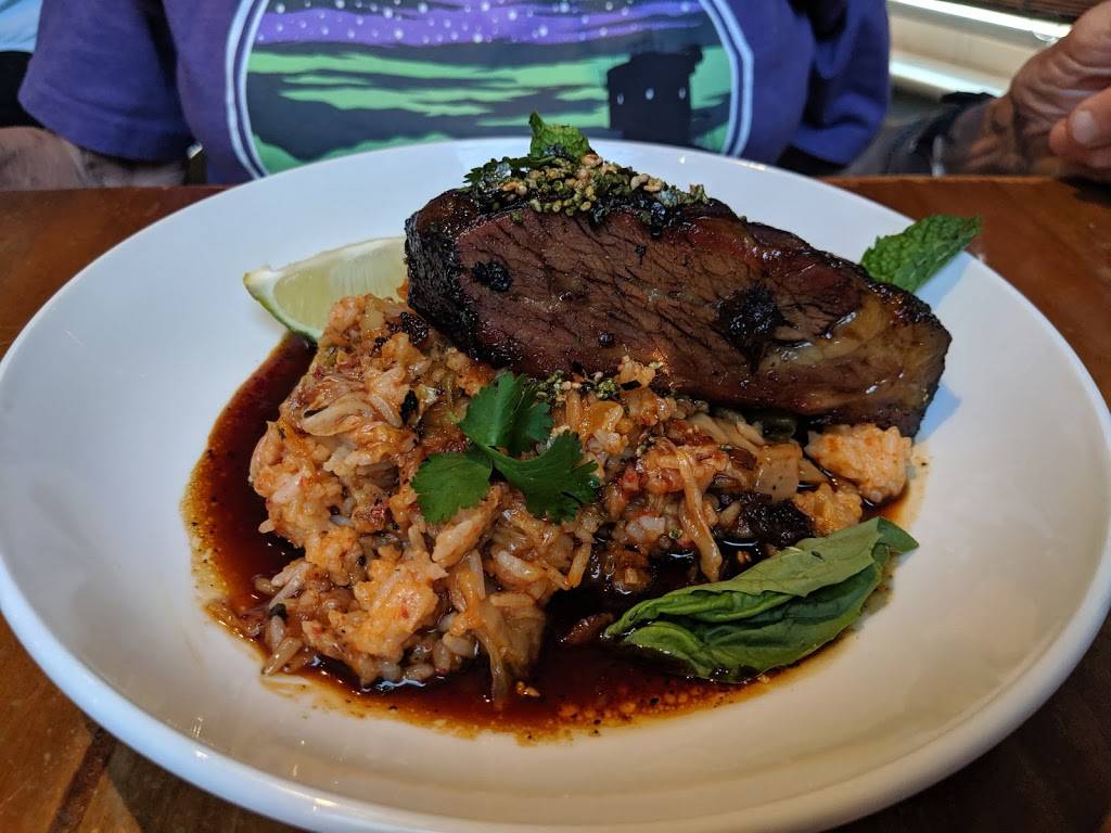 Ellas | restaurant | 3136 Cranberry Hwy, East Wareham, MA 02538, USA | 5087593600 OR +1 508-759-3600