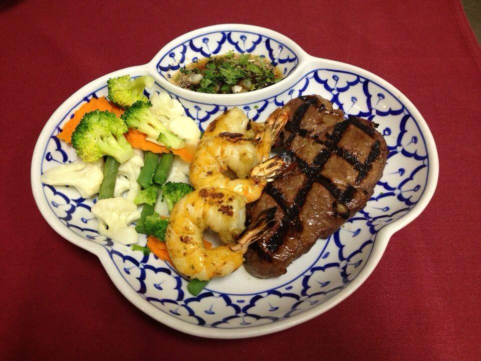 Thai Spices Restaurant | restaurant | 2401 W Turner Rd #224, Lodi, CA 95242, USA | 2093698424 OR +1 209-369-8424