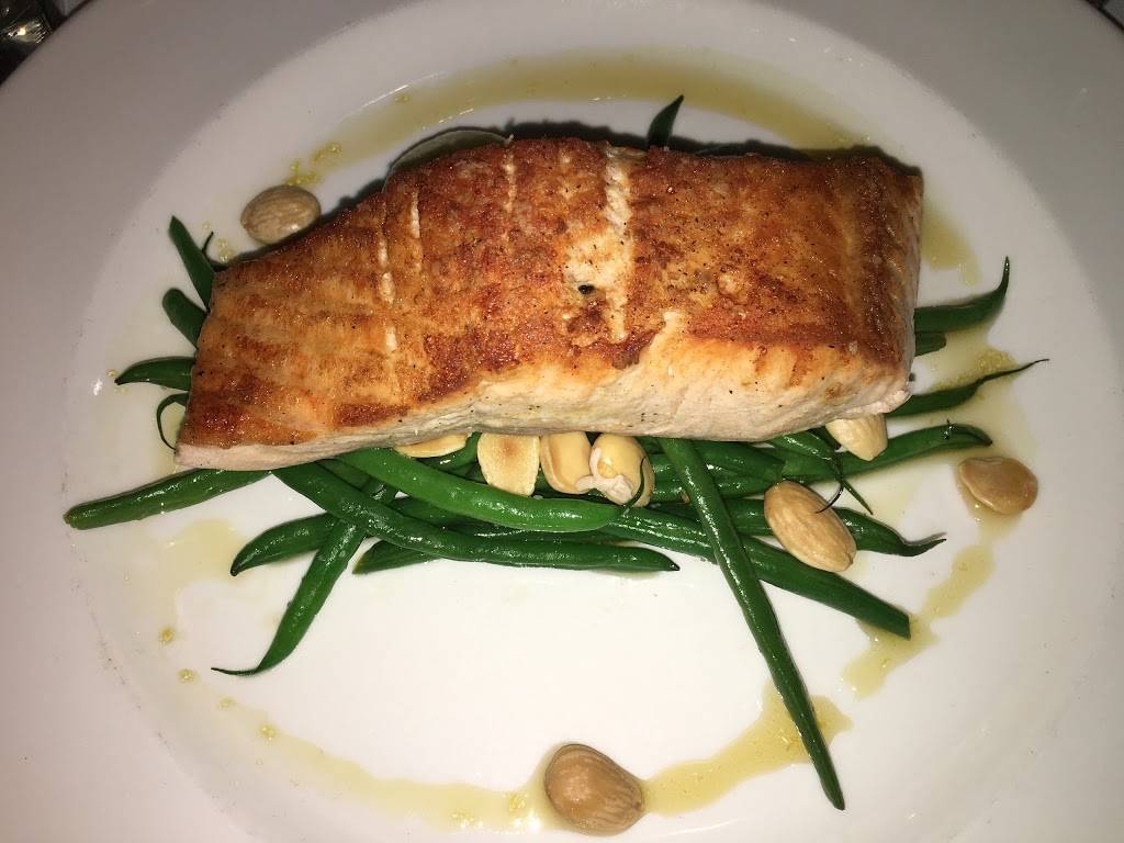 The Capital Grille | restaurant | 630 Old Country Rd, Garden City, NY 11530, USA | 5167461675 OR +1 516-746-1675