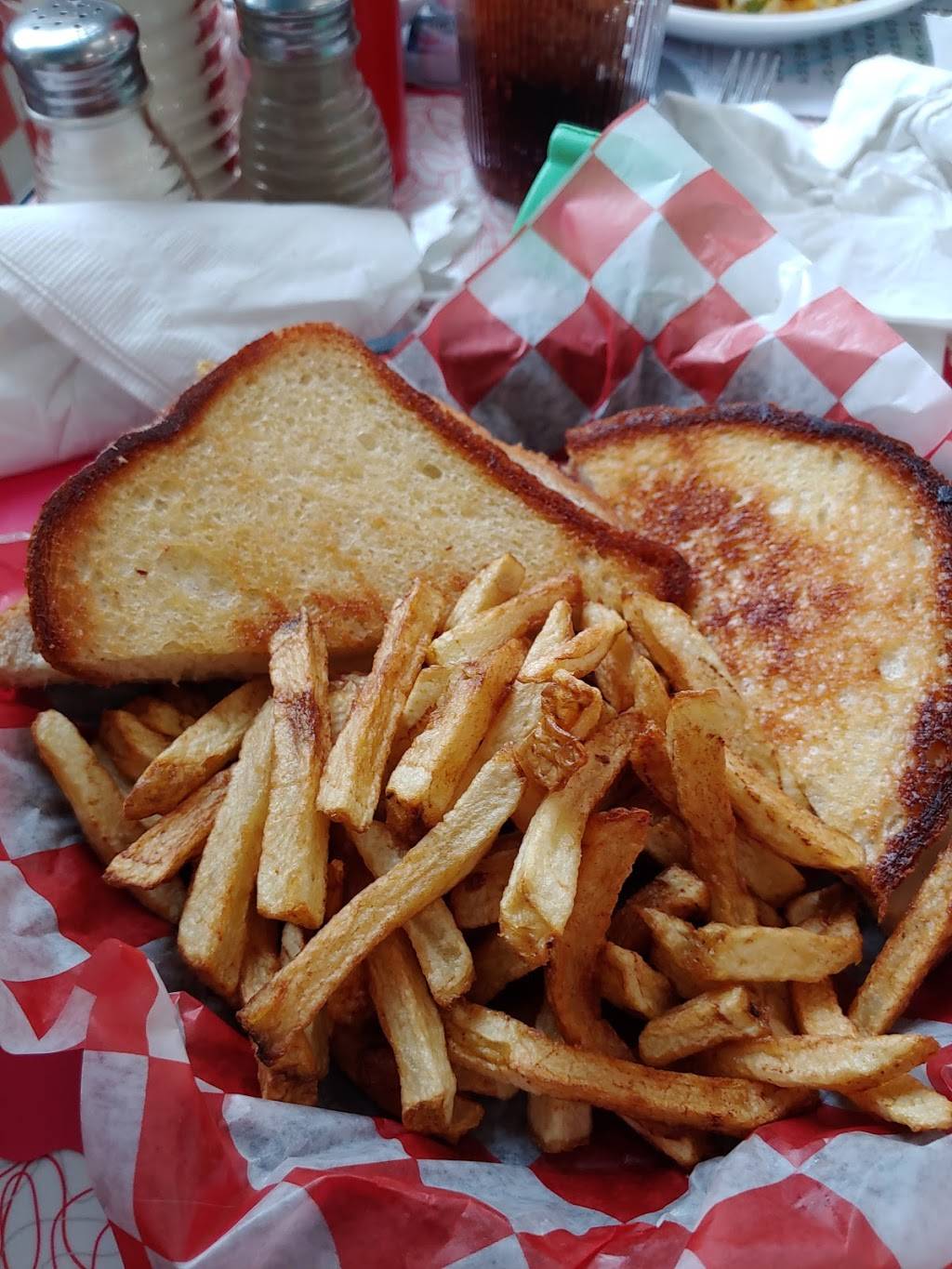 Pottsville Diner | restaurant | 501 N Claude A Lord Blvd, Pottsville, PA 17901, USA | 5707282621 OR +1 570-728-2621