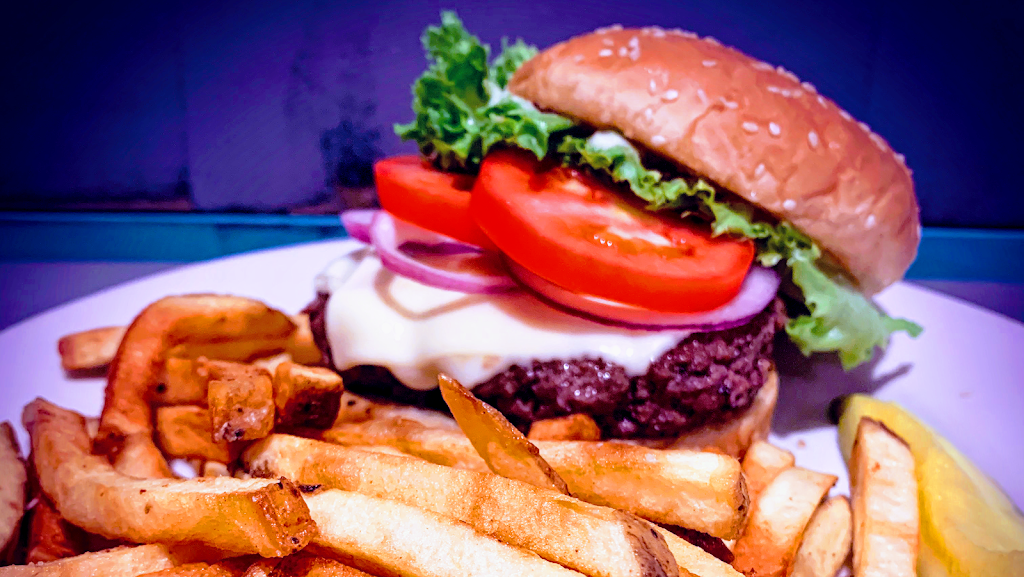 Flannel Tavern | restaurant | 345 Suncook Valley Rd, Chichester, NH 03258, USA | 6034061196 OR +1 603-406-1196