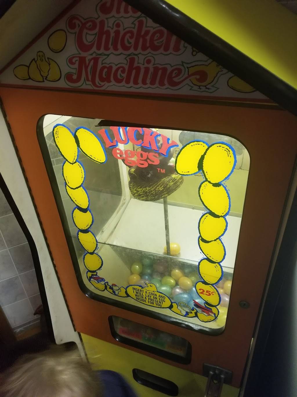 Chicken Annies Girard | restaurant | 498 E 47 Hwy, Girard, KS 66743, USA | 6207244090 OR +1 620-724-4090