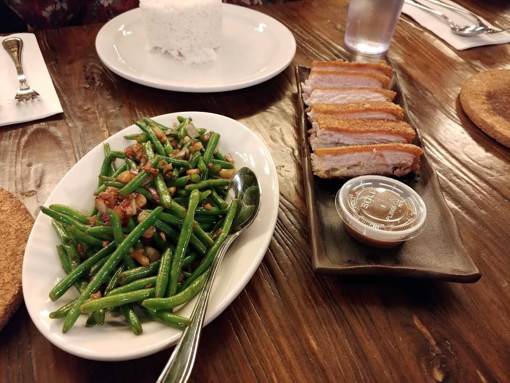 Mama Fina’s NYC House of Filipino Sisig | restaurant | 167 Avenue A, New York, NY 10009, USA | 9172620893 OR +1 917-262-0893