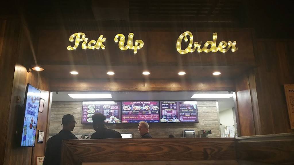 Zaxbys Chicken Fingers & Buffalo Wings | restaurant | 1543 S Highland Ave, Jackson, TN 38301, USA | 7313003668 OR +1 731-300-3668