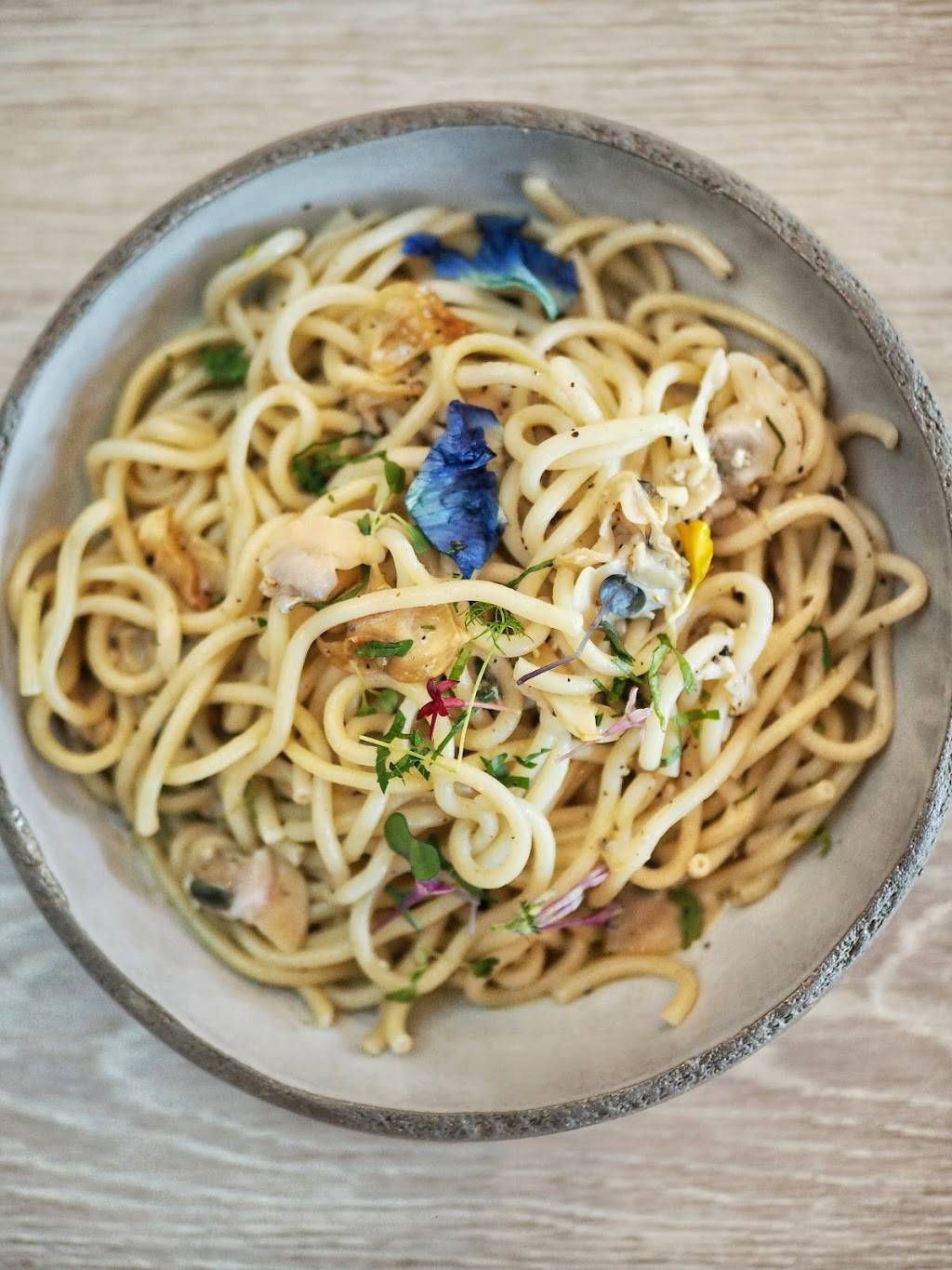 Knife & Spoon | restaurant | 4012 Central Florida Pkwy, Orlando, FL 32837, USA | 4073934333 OR +1 407-393-4333