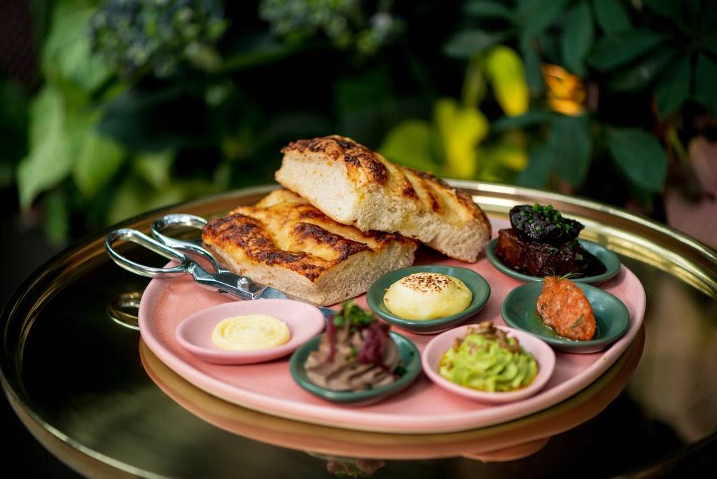 The Garden Room | restaurant | 88 West Paces Ferry Rd NW, Atlanta, GA 30305, USA | 4046006471 OR +1 404-600-6471