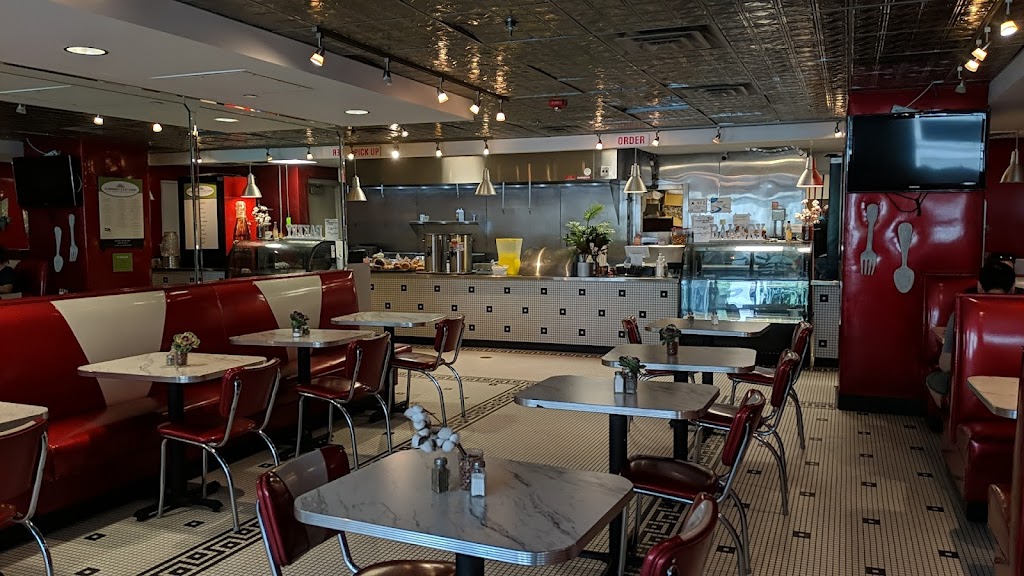 Sweet Tea & Cornbread Grill and Eatery | restaurant | 5 E Edenton St, Raleigh, NC 27601, USA | 9198147000 OR +1 919-814-7000