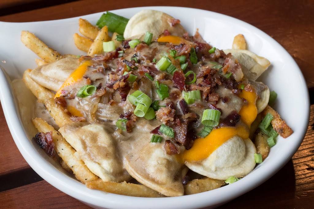 HopCat | restaurant | 6280 N College Ave #700, Indianapolis, IN 46220, USA | 3175654236 OR +1 317-565-4236