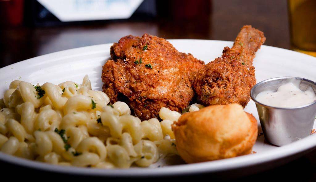 Leroy Fox Cotswold | restaurant | 705 S Sharon Amity Rd, Charlotte, NC 28211, USA | 7043663232 OR +1 704-366-3232