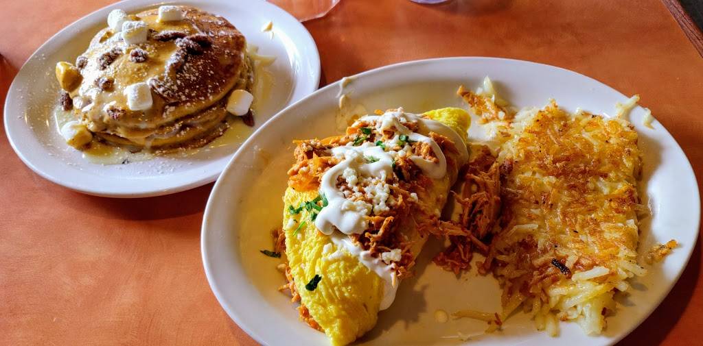 Original Breakfast House | bakery | 13623 N 32nd St, Phoenix, AZ 85032, USA | 6024822328 OR +1 602-482-2328