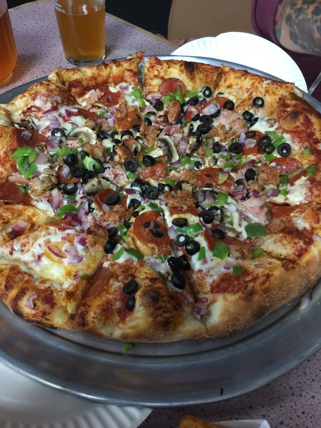 Surfer Joes Pizza | meal takeaway | 251 E Redlands Blvd, San Bernardino, CA 92408, USA | 9098245523 OR +1 909-824-5523