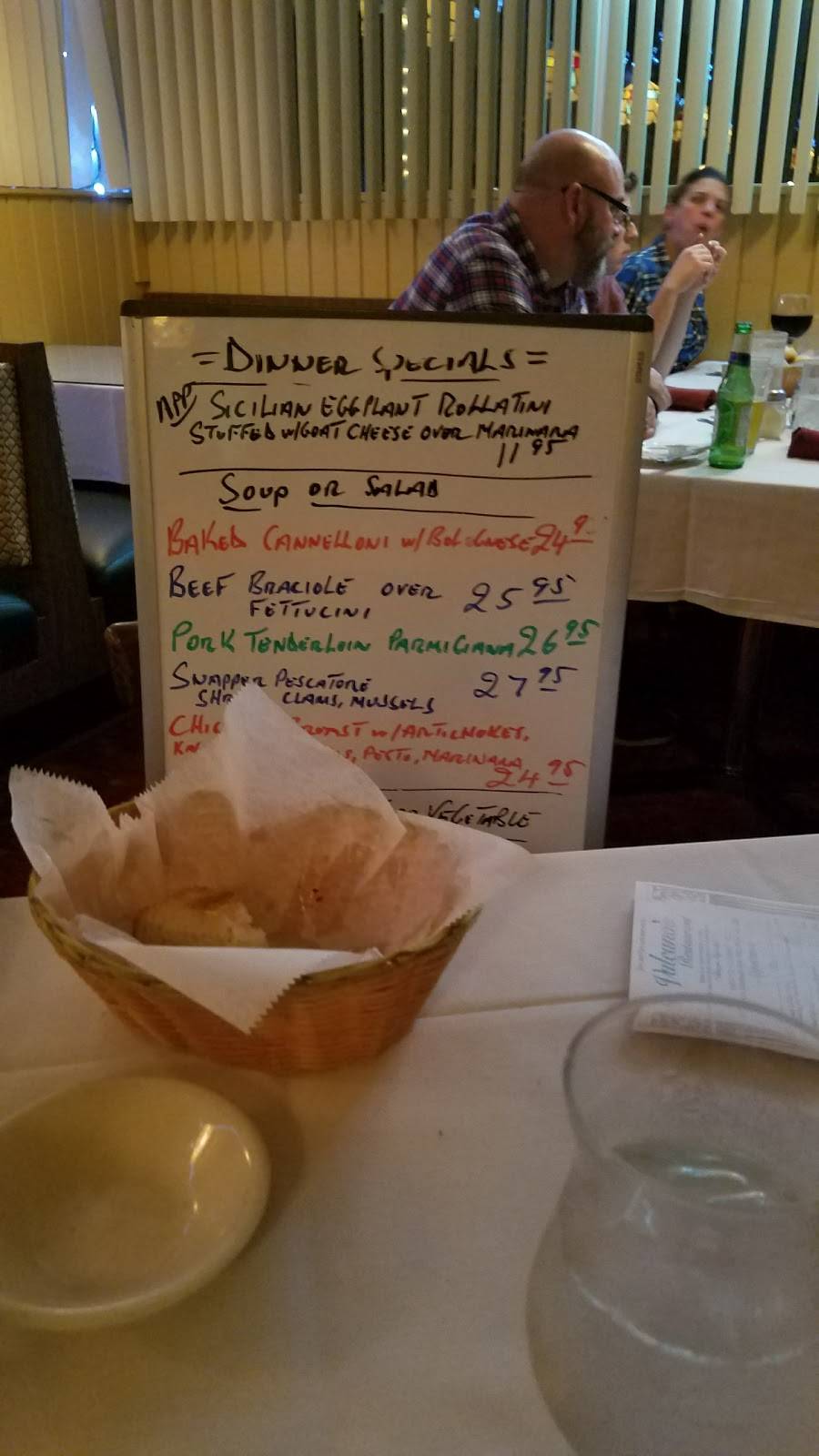 Vulcanos Italian Restaurant | restaurant | 221 South, US-1, Tequesta, FL 33469, USA | 5617472880 OR +1 561-747-2880