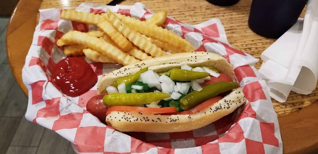 Beefstros Gourmet Beefs | restaurant | 13180 Livingston Rd, Naples, FL 34109, USA | 2394318087 OR +1 239-431-8087