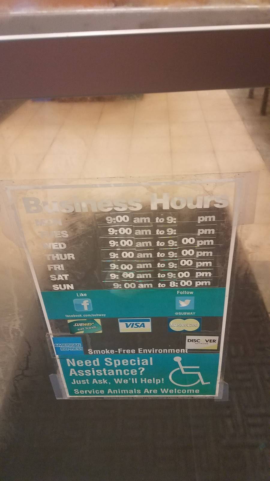 Subway | meal takeaway | 2240 Eastlake Ave E, Seattle, WA 98102, USA | 2063255632 OR +1 206-325-5632