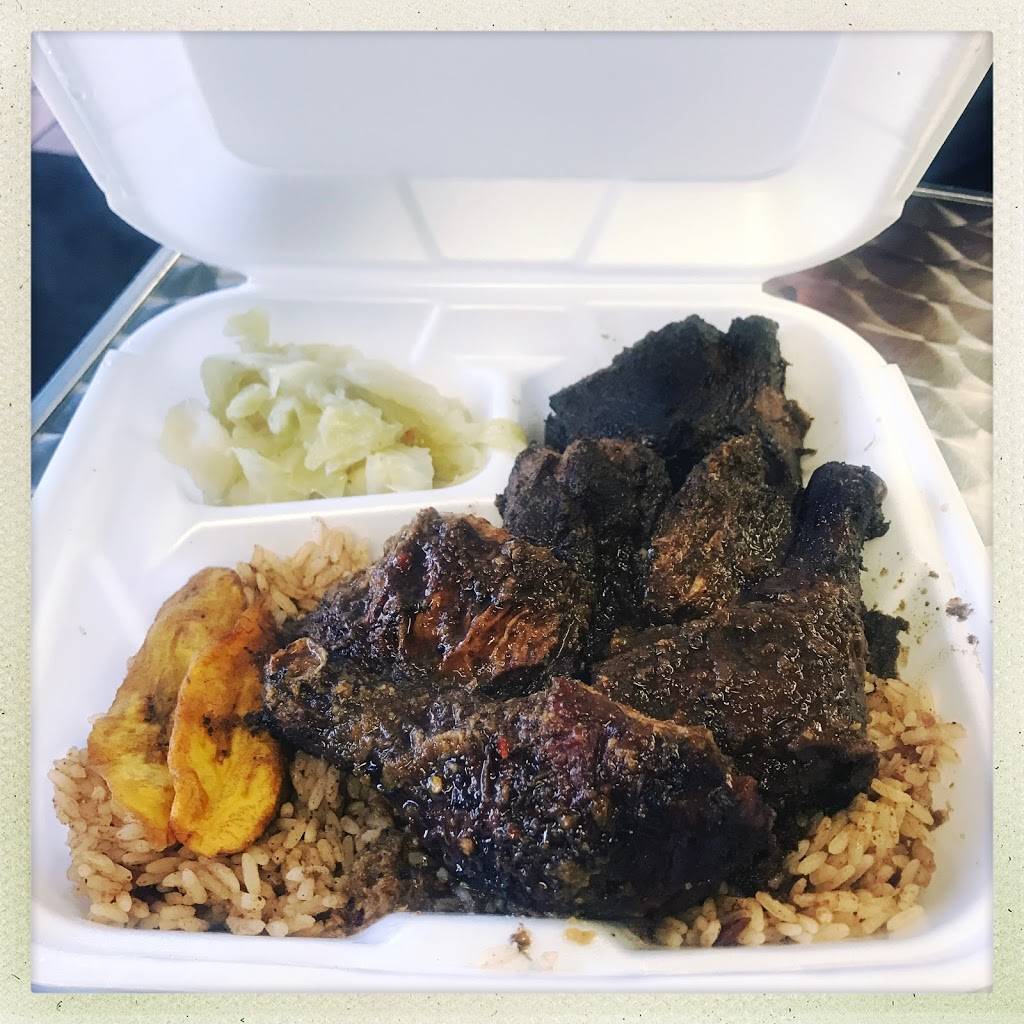 Front Page Jamaican Grille | restaurant | 1117 W Manchester Blvd, Inglewood, CA 90301, USA | 3102169521 OR +1 310-216-9521