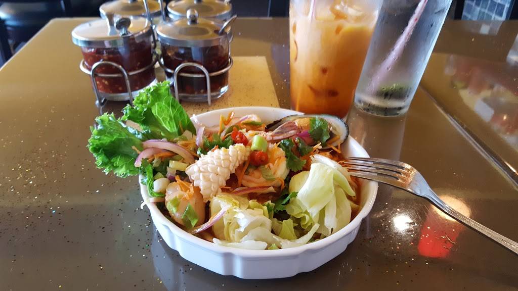 Thai Winchester II | restaurant | 2166 S Pleasant Valley Rd, Winchester, VA 22601, USA | 5405352233 OR +1 540-535-2233