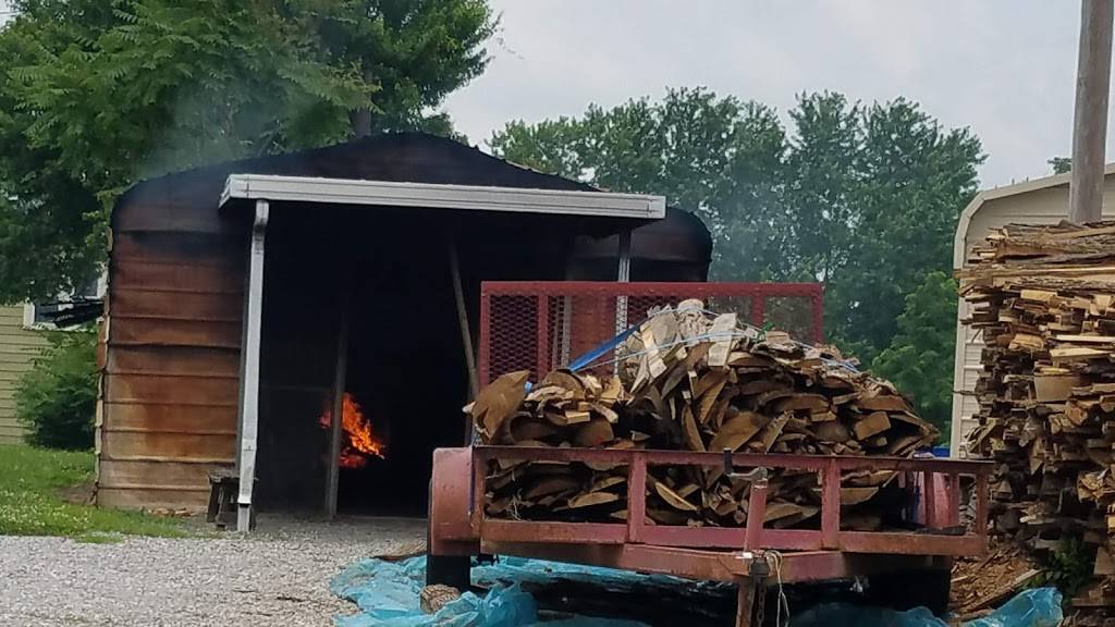 Fossie Bar-B-Que | restaurant | 603 E Walnut St, Dickson, TN 37055, USA | 6154468674 OR +1 615-446-8674