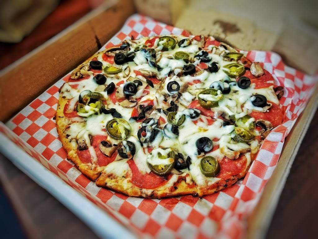 Apollo Pizza and Wings | restaurant | 695 Hamilton Rd, London, ON N5Z 1T5, Canada | 5194533150 OR +1 519-453-3150