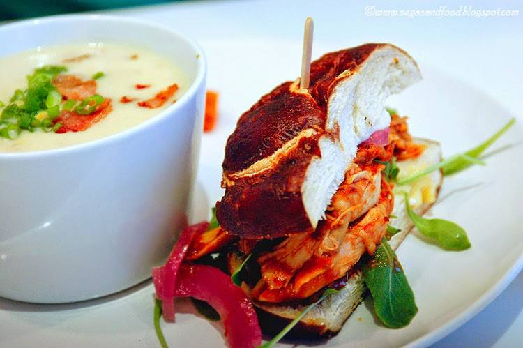 simplethings 3rd Street | meal delivery | 8310 W 3rd St, Los Angeles, CA 90048, USA | 3235923390 OR +1 323-592-3390