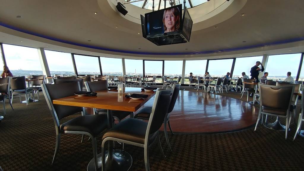 Skydome Restaurant | restaurant | 300 Army Navy Dr, Arlington, VA 22202, USA | 7034163862 OR +1 703-416-3862