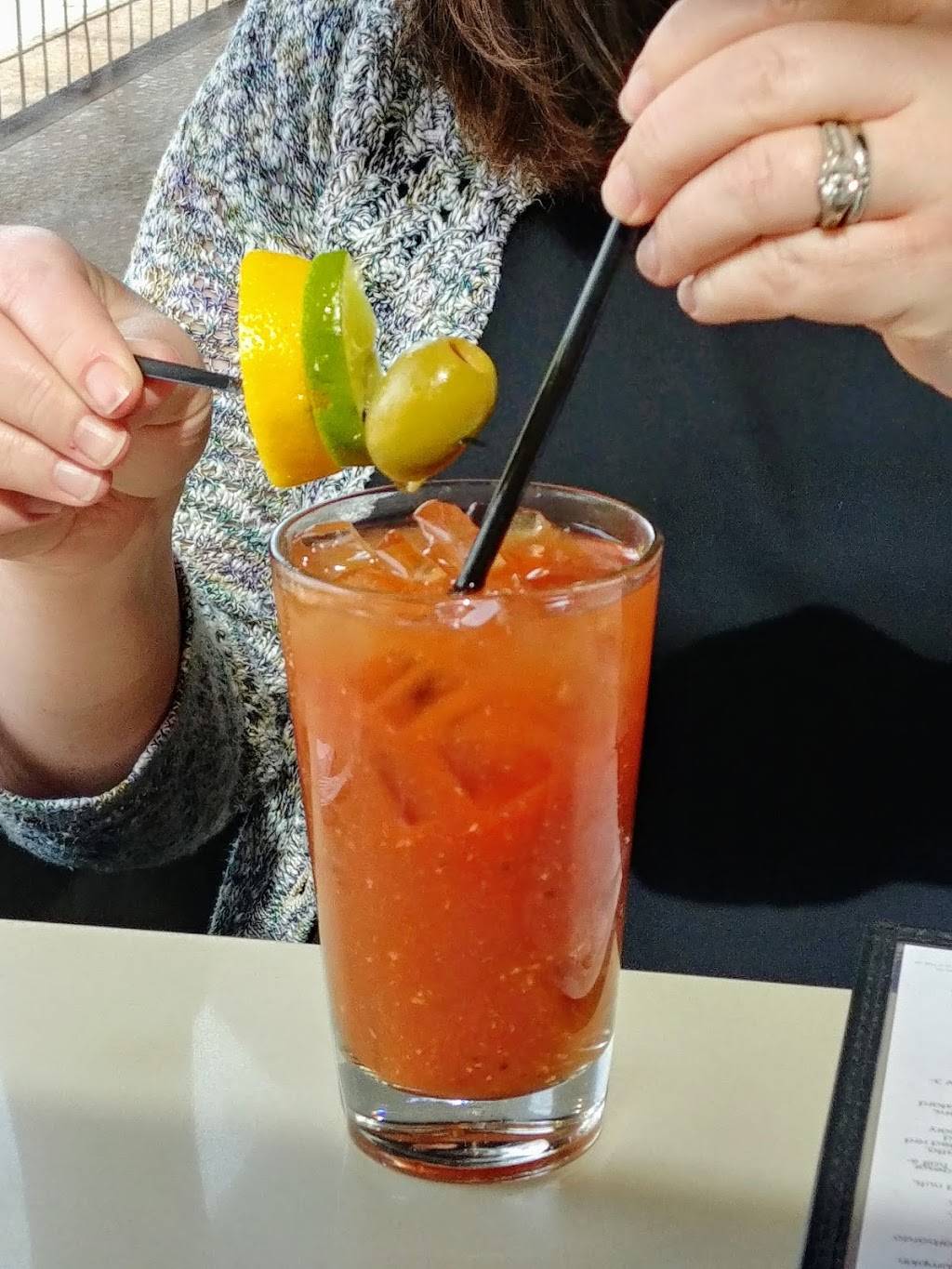 TIMO WINE BAR | restaurant | 8801 N Central Ave #104, Phoenix, AZ 85020, USA | 6023543846 OR +1 602-354-3846