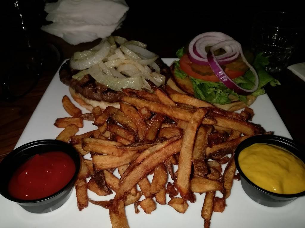 Wizards Sports Cafe | restaurant | 747 S Central Expy, Richardson, TX 75080, USA | 9722350371 OR +1 972-235-0371