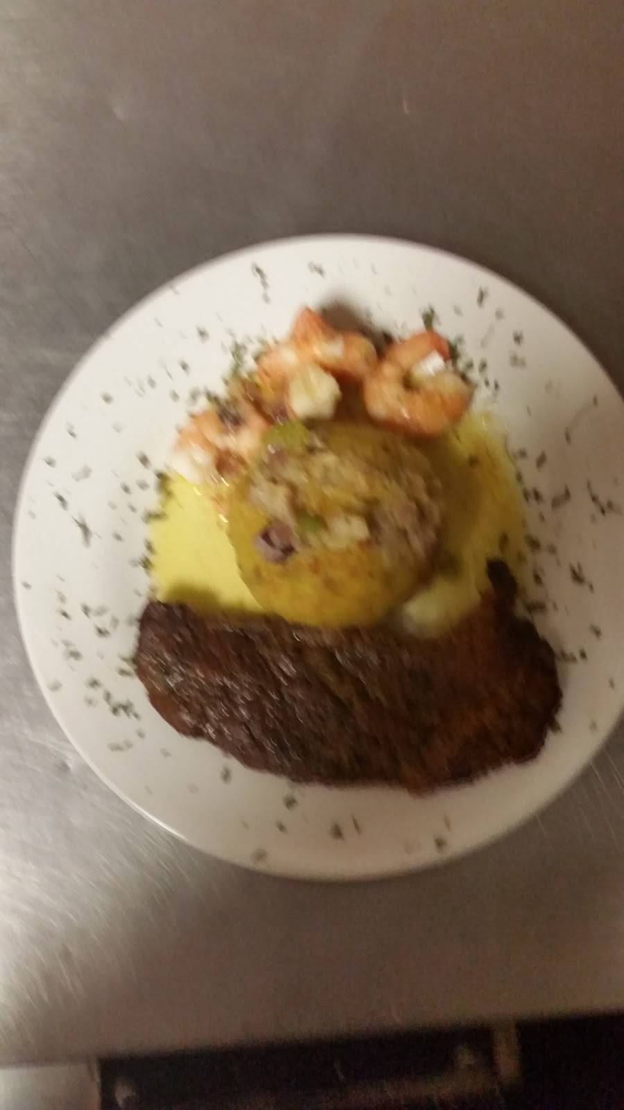 Victorianys Pizza | restaurant | 10 W Oak Ridge Rd, Orlando, FL 32809, USA | 4078558383 OR +1 407-855-8383