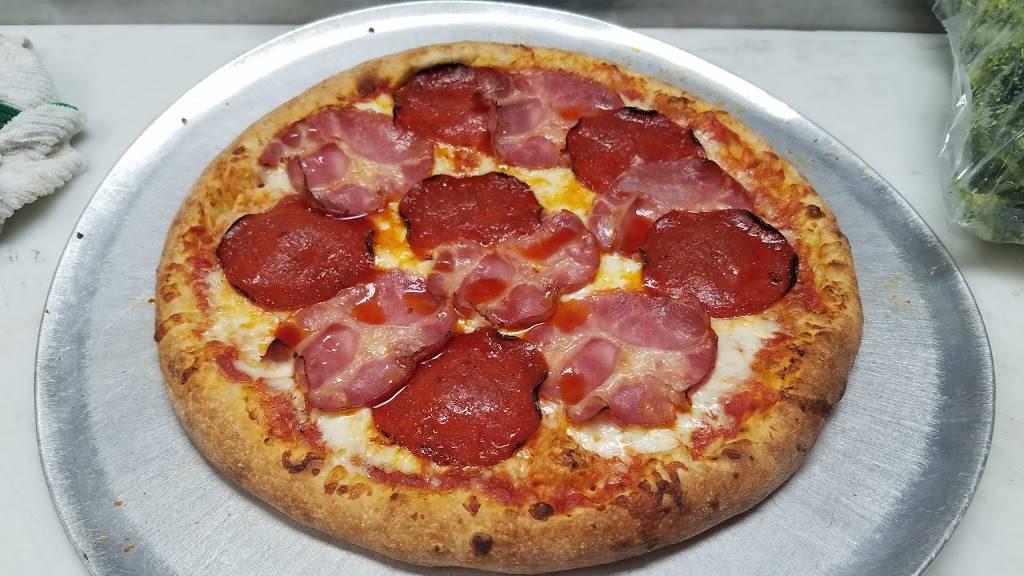 Dominics Italian Restaurant | restaurant | 268 Harbor Drive S., Oceanside, CA 92054, USA | 7607541881 OR +1 760-754-1881