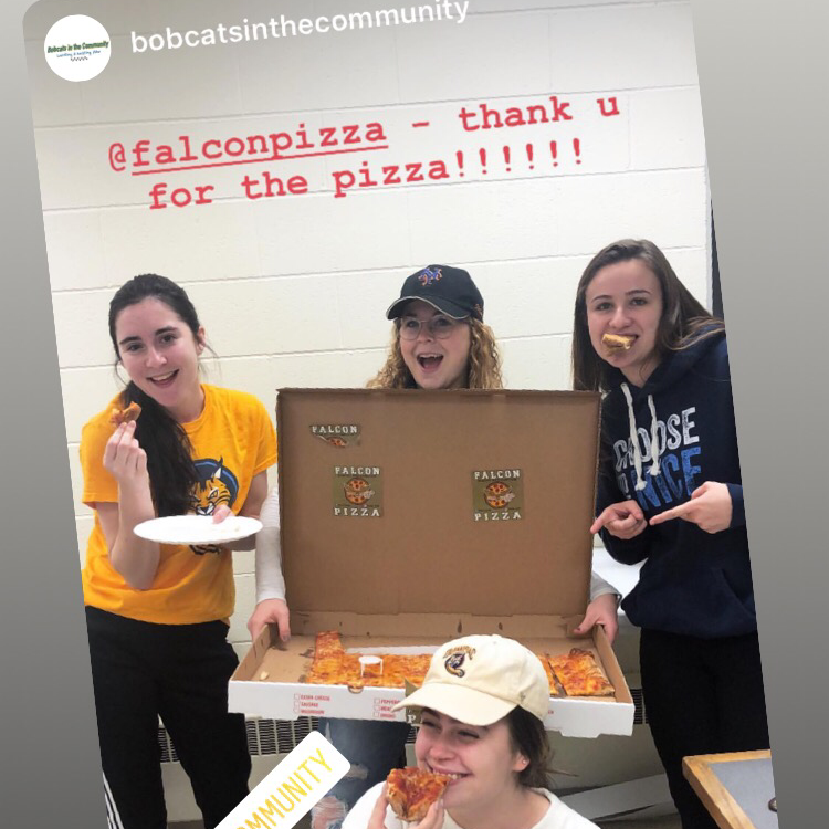 Falcon Pizza | meal delivery | 3394 Whitney Ave, Hamden, CT 06518, USA | 2032813333 OR +1 203-281-3333