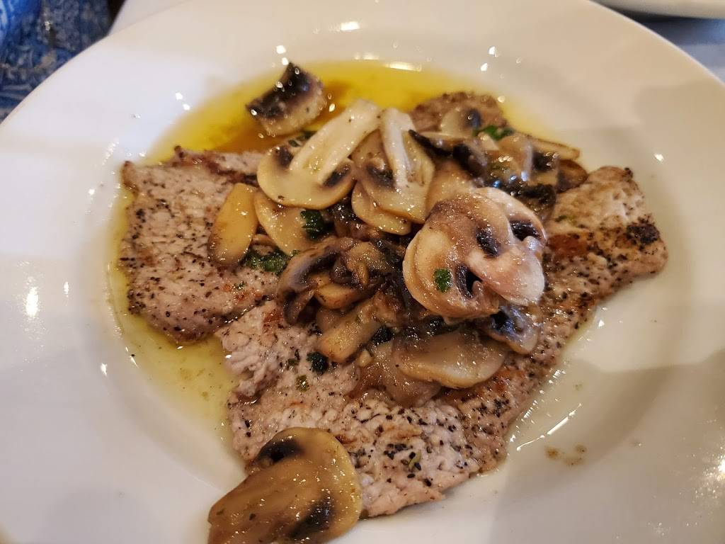 Nephews Ristorante | restaurant | 4445 W Metairie Ave, Metairie, LA 70001, USA | 5045339998 OR +1 504-533-9998