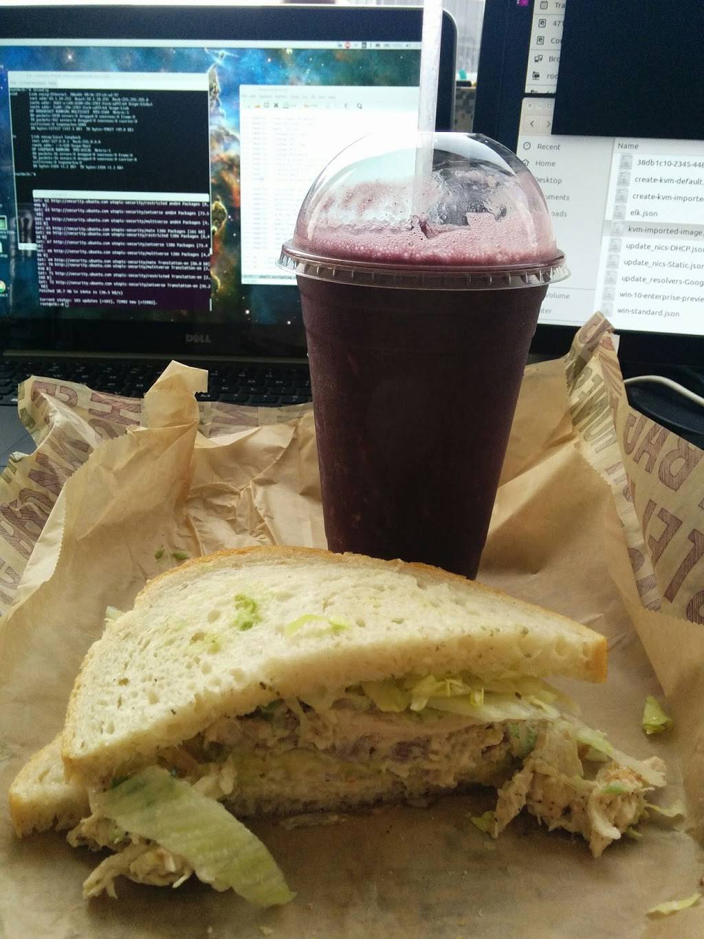 Brown Bag | restaurant | 1735 N Lynn St, Arlington, VA 22209, USA | 7032472121 OR +1 703-247-2121