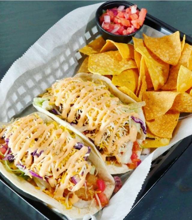 Tacoholics | restaurant | 90 Broad St, Red Bank, NJ 07701, USA | 7329450953 OR +1 732-945-0953