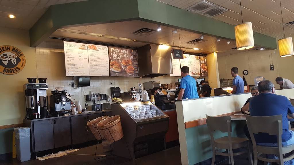 Einstein Bros. Bagels | cafe | 600 West Sam Houston Pkwy N Ste 700, Houston, TX 77024, USA | 7134638687 OR +1 713-463-8687