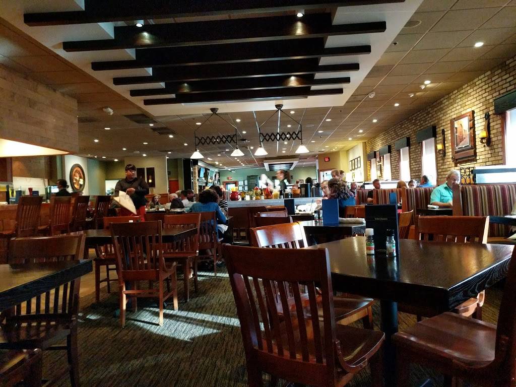 Carrabbas Italian Grill | restaurant | 5555 Whittlesey Blvd Ste H, Columbus, GA 31909, USA | 7064948144 OR +1 706-494-8144