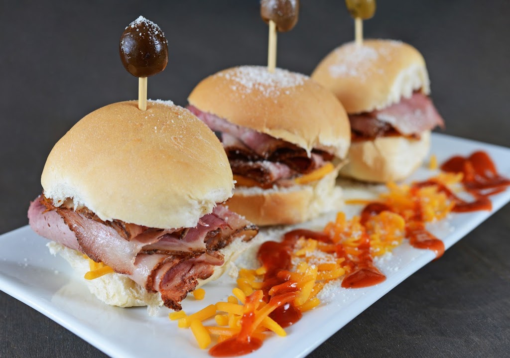 Sirgaes Wood Fire Pizza | restaurant | 437 Northwood Rd, West Palm Beach, FL 33407, USA | 5612846915 OR +1 561-284-6915