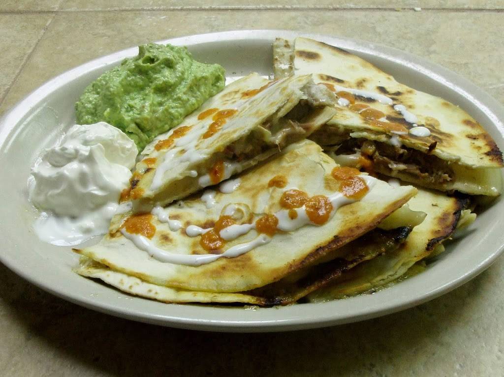 Nanas Kitchen | restaurant | 2124 SW Lee Blvd, Lawton, OK 73501, USA | 5806992828 OR +1 580-699-2828