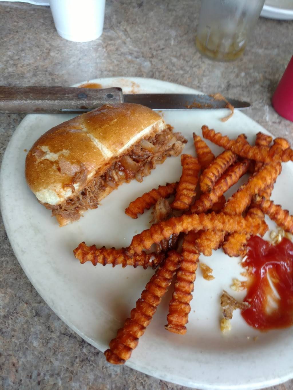 French Camp Sports Bar and Grill | restaurant | 3919 French Camp Rd, Manteca, CA 95336, USA | 2092342415 OR +1 209-234-2415