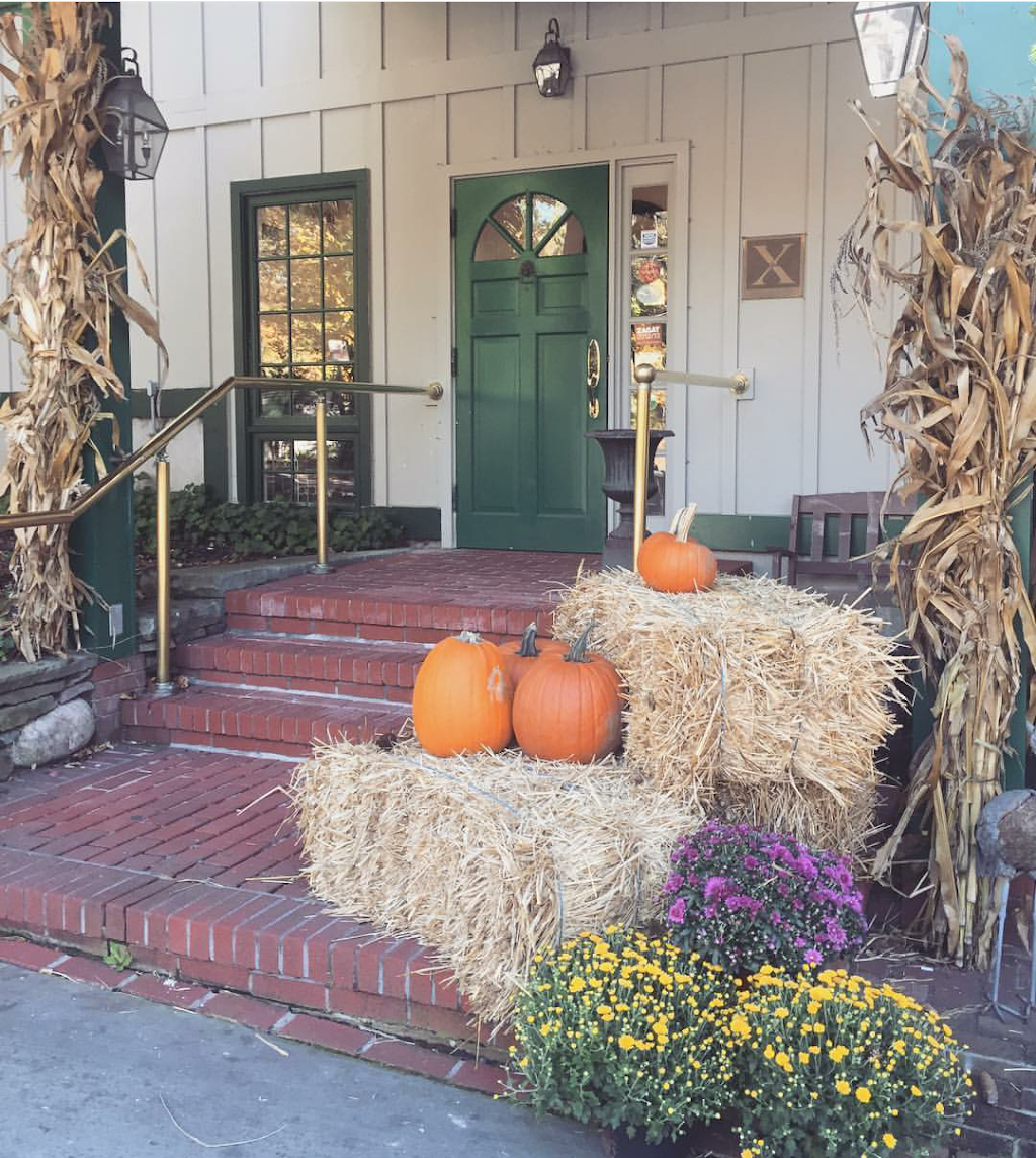 Restaurant X & Bully Boy Bar | restaurant | 117 NY-303, Congers, NY 10920, USA | 8452686555 OR +1 845-268-6555