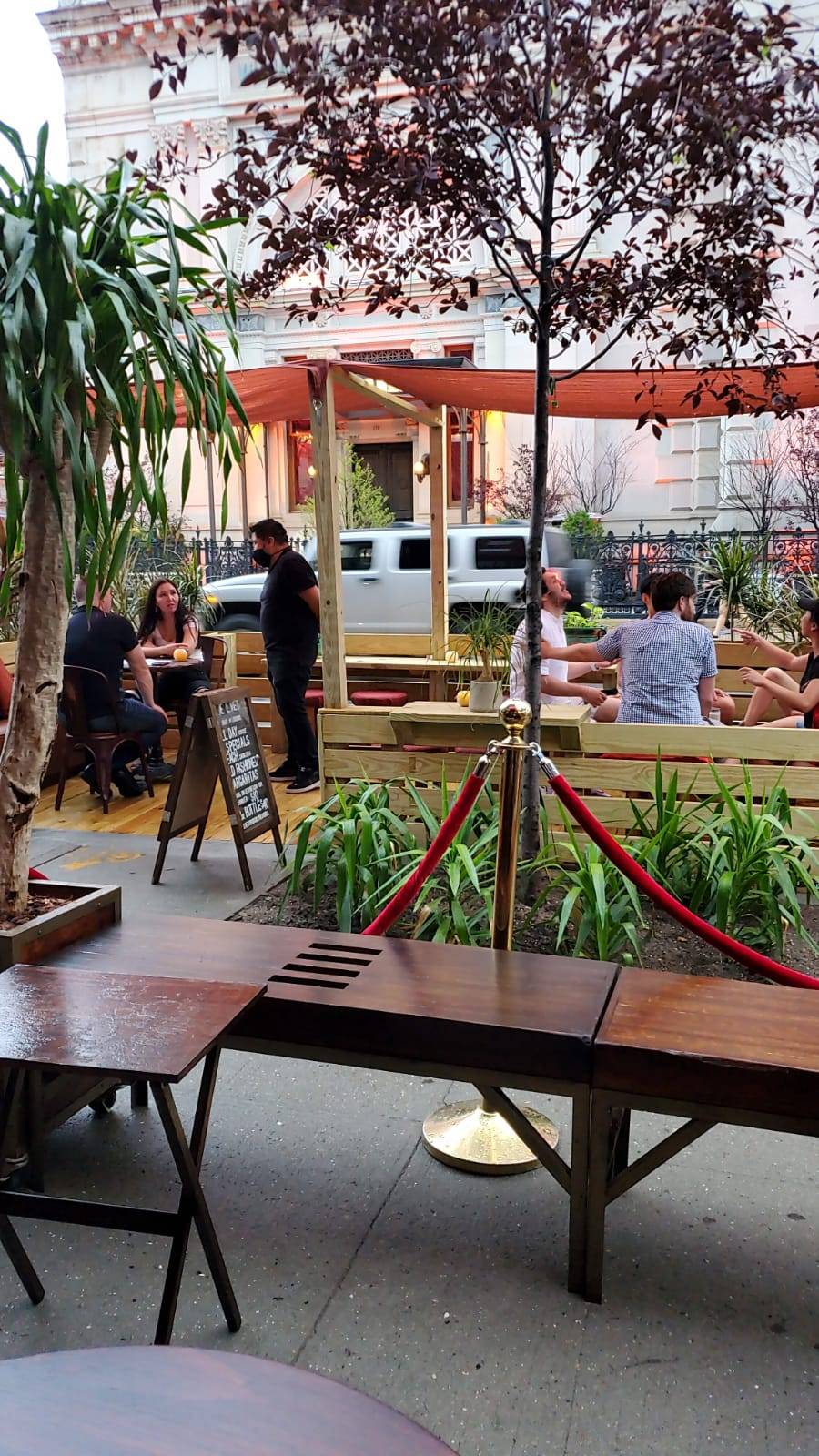 Velvet Brooklyn | cafe | 174 Broadway, Brooklyn, NY 11211, USA | 7183024427 OR +1 718-302-4427