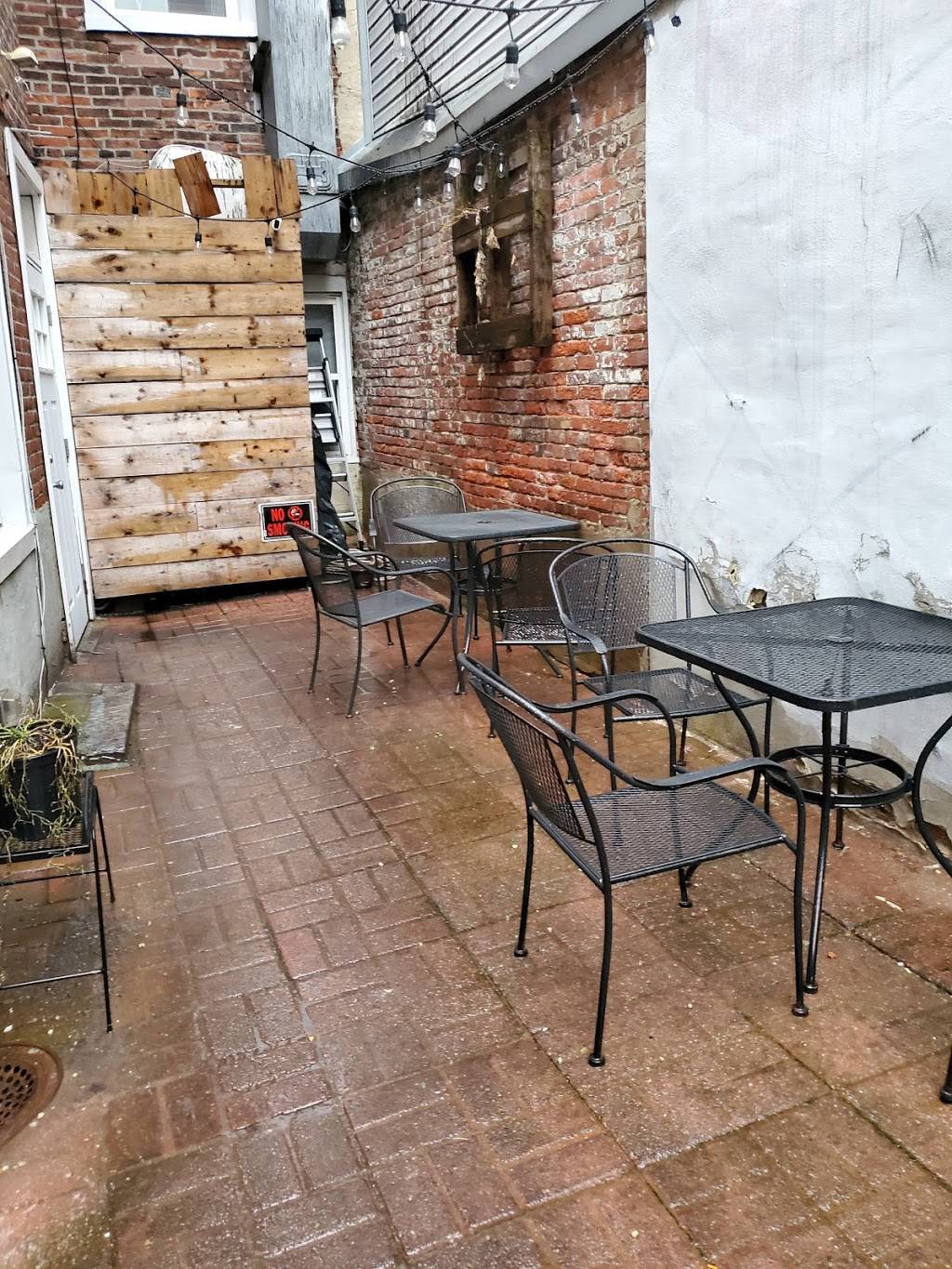 Blackbird Pizzeria | restaurant | 614 N 2nd St, Philadelphia, PA 19123, USA | 2673245224 OR +1 267-324-5224